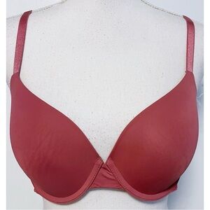 Victorias Secret • Rose Pink Lace Accent Bra
